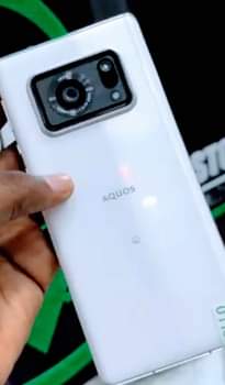 A picture of Aquas R6 GB 128
