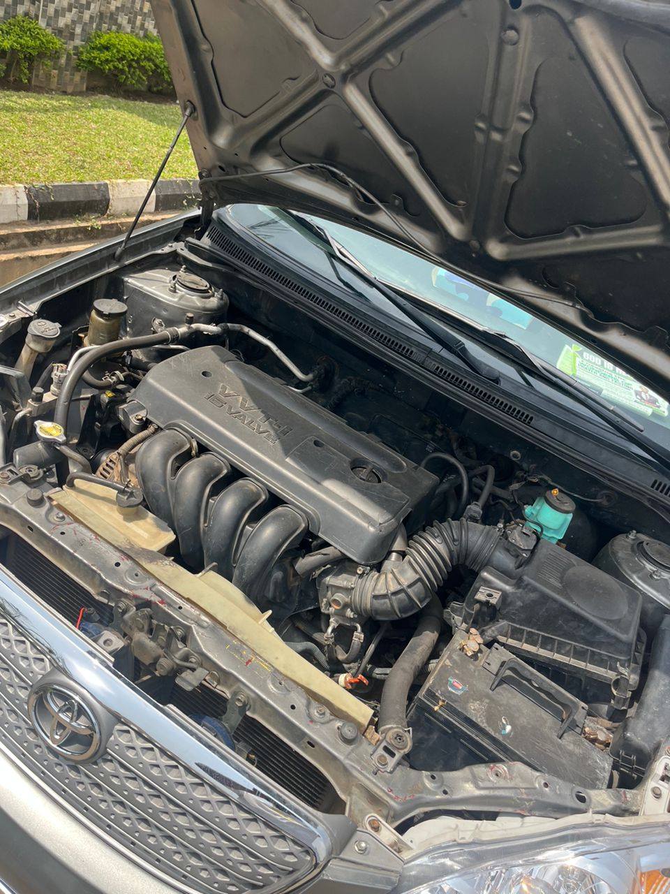 A picture of Super Clean 2006 Toyota Corolla Untempered engine Gear AC freezing