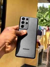 A picture of Samsung galaxy s21 ultra 5G