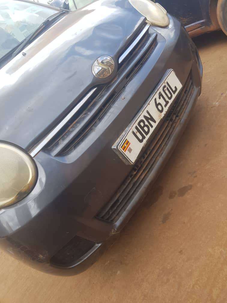 A picture of Toyota Sienta on sale 17.5million slightly negotiable or whatsapp 0751559193