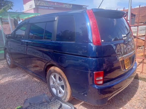 A picture of Available Uhs 10m 0702549830