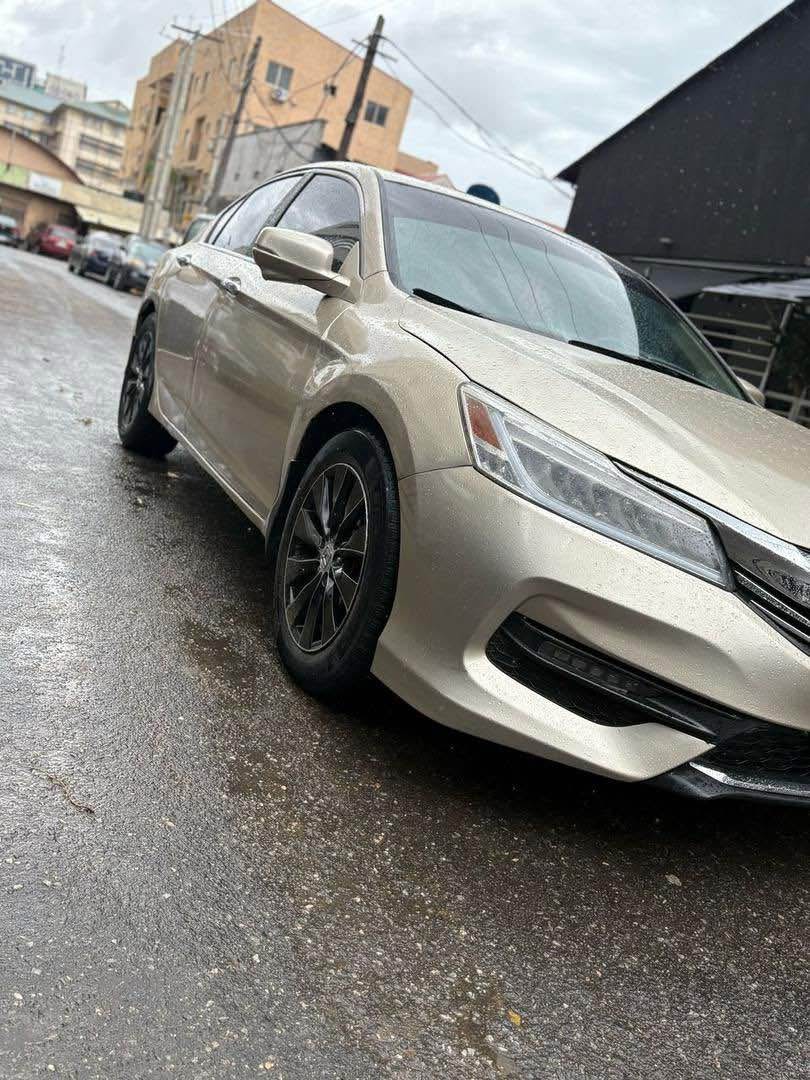 A picture of Top Quality Cars for Sale Inspection Nationwide Delivery