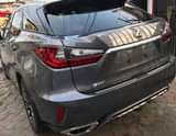 A picture of Some features of 09061358848this vehicle include 6 cylinder engine Thumbstart