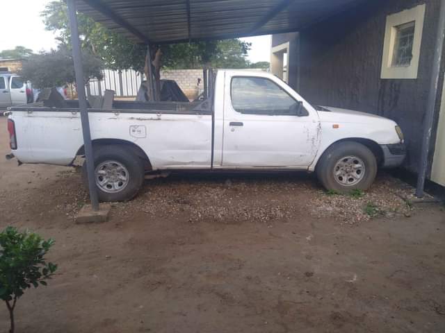 used nissan hardbody