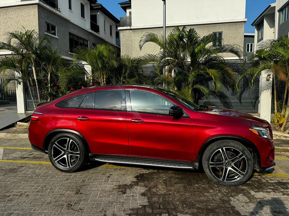 A picture of GLE350