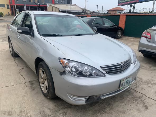 A picture of Toyota Camry Big daddy very neat and sharp Engine gear