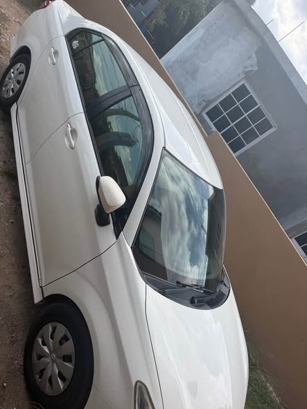 used toyota axio