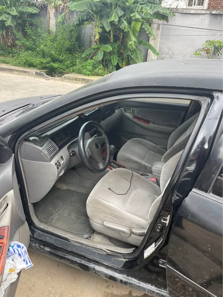 A picture of Toyota Corolla 2006