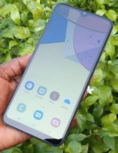 A picture of SAMSUNG GALAXY A02