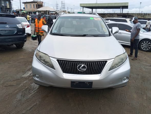 A picture of MASSIVE PRICE DROP DIRECT TOKS LEXUS RX350 YEAR 2011 BASIC