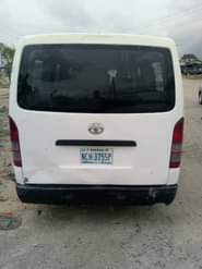 A picture of Very clean in and out First body Hummer bus Gear