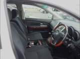 A picture of TOYOTA HARRIER 2006