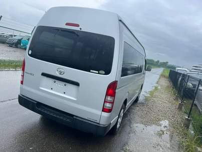 used toyota hiace