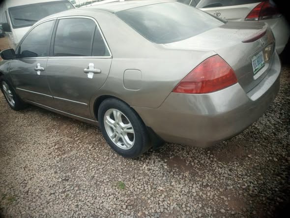 A picture of 2007 Honda 08161281432 accord