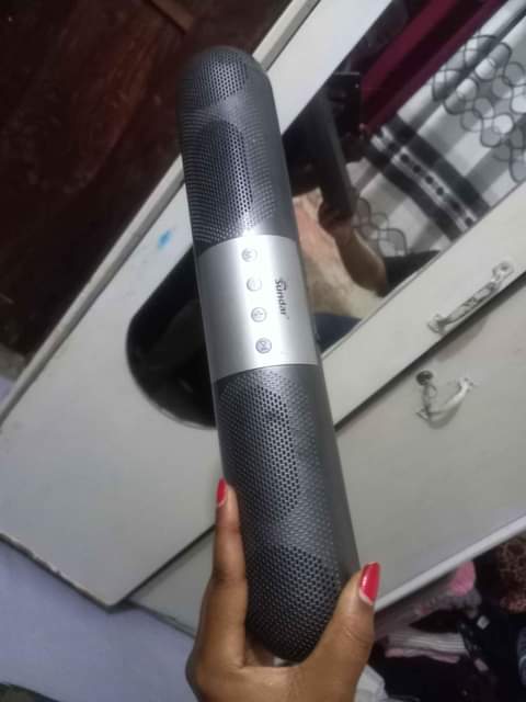 A picture of Sundar sabufa radio hiyo hapo dundo la kwenda