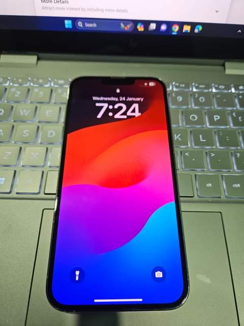 iPhone M.