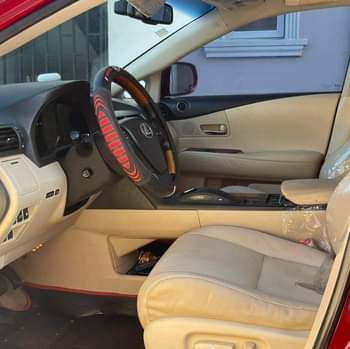 A picture of 2011 Lexus Rx350 1000000