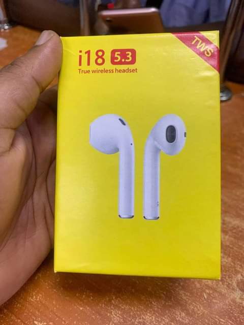 earbuds