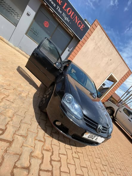 A picture of Golf 5 on sale at 12m Ugx negotiable