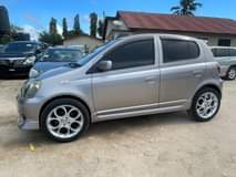 A picture of TOYOTA VITZ RS