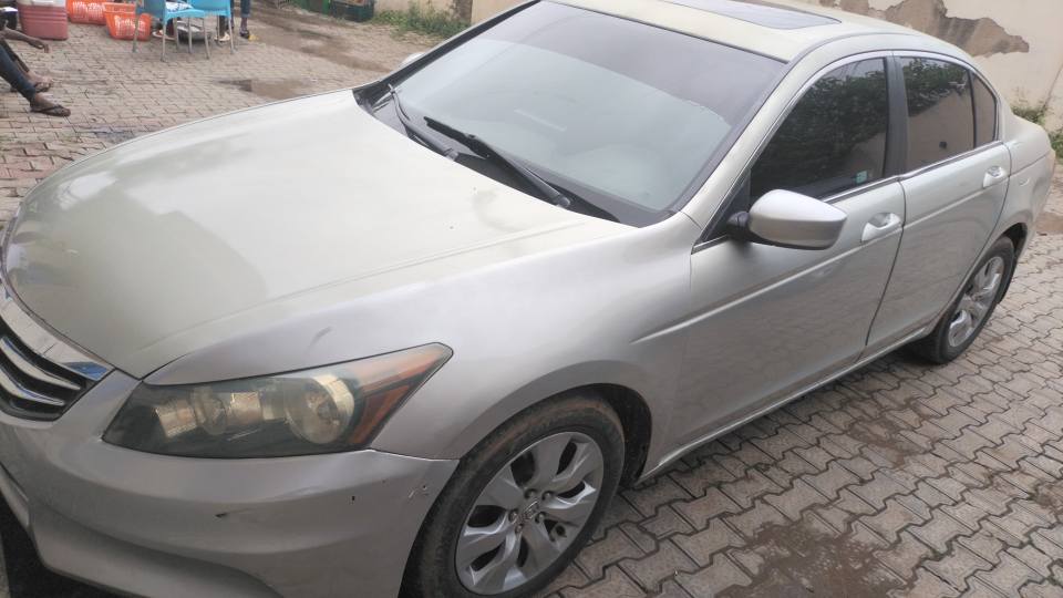 A picture of Honda Accord 08
