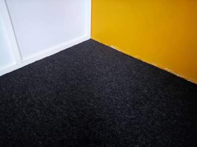 A picture of Woolen carpets wall to wall 30 000 per squaremeter 0740633904