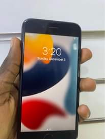 A picture of iPhone 7 128gb fingerprint working 270k WhatsApp or call 0759979422