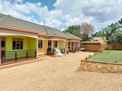 A picture of 2 bedrooms house for rent in Namugongo misindye 500K