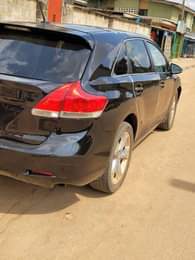 A picture of Toyota Venza v6 2013 Full option Nothing to fix Repainted