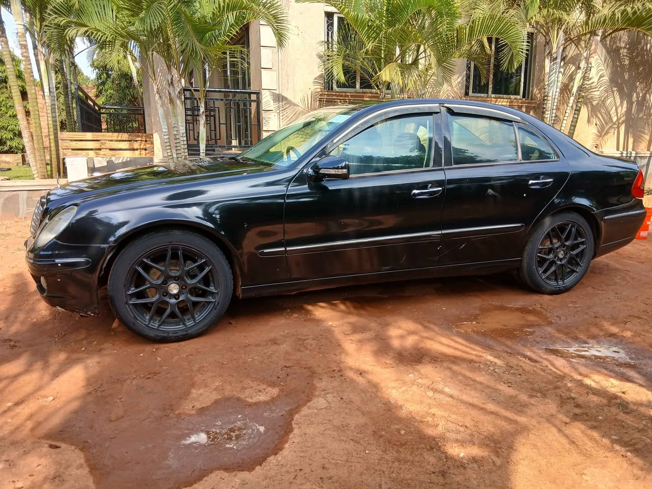 A picture of MERCEDES BENZ