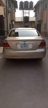 A picture of 2005 model Toyota Camry big4notin