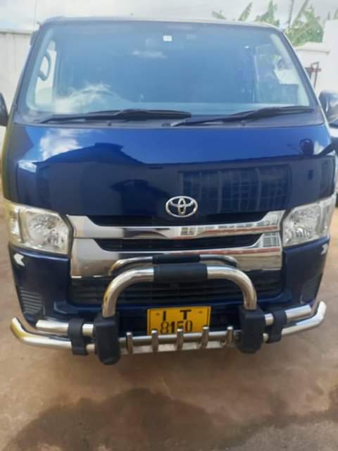 used toyota hiace