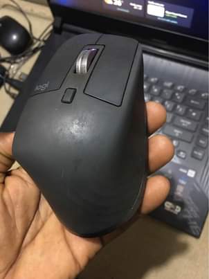 A picture of Gamers wireless mouse