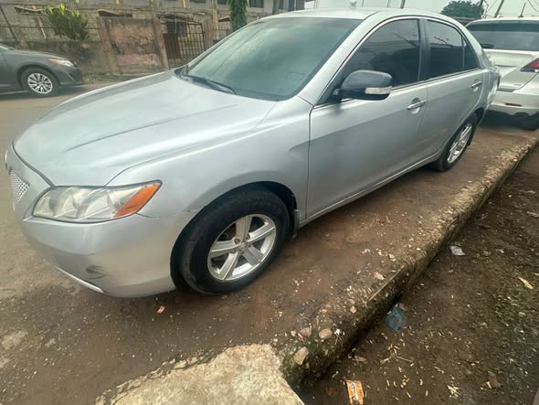 A picture of 2008 Toyota camry