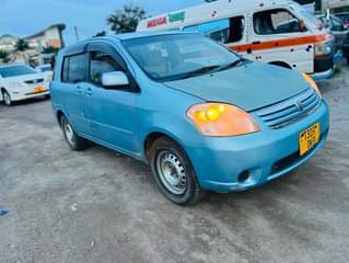 A picture of Toyota Raumu