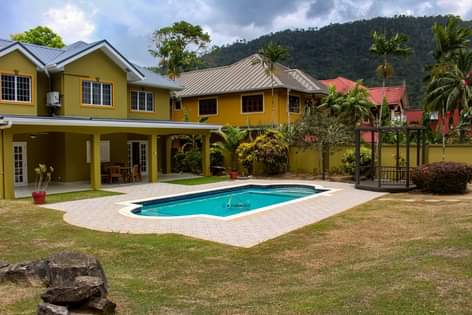 Trinidad R.