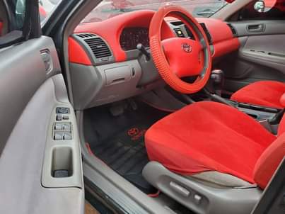 A picture of Camry 2 4