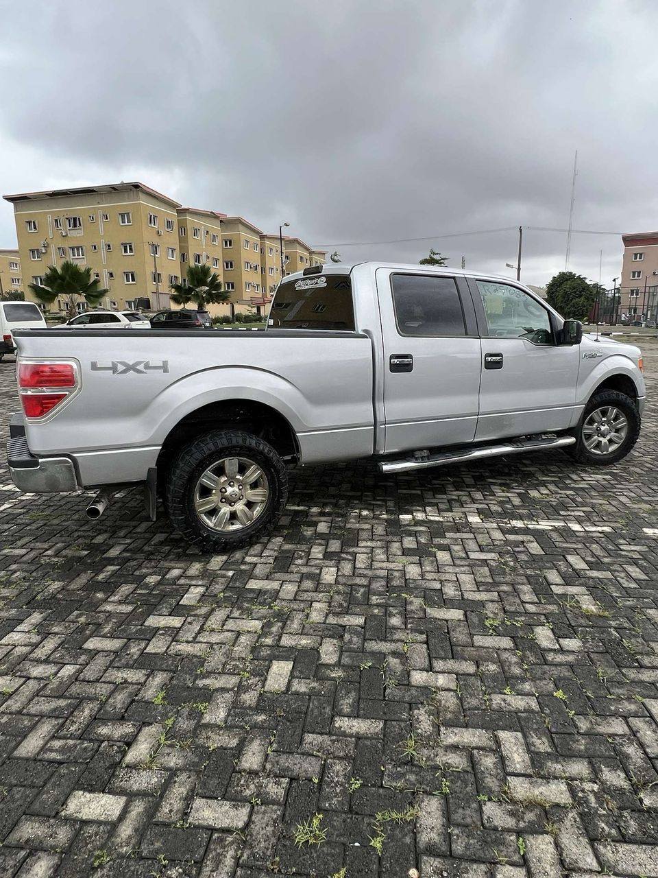 A picture of Ford F150 2009 model Direct Tokumbo