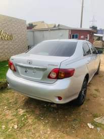 A picture of 2009 toyota corolla