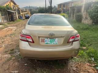 A picture of 2010 Toyota camry