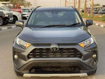 A picture of Rav4 2019