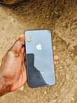 A picture of iPhone X 64Gb at 590k