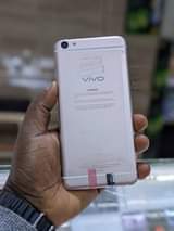 vivo x7