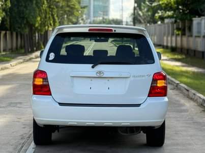 A picture of Car