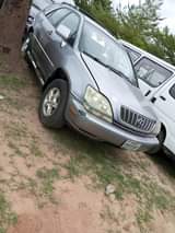 A picture of Clean body 2002 Model Lexus Rx300 Buy and drive Engine