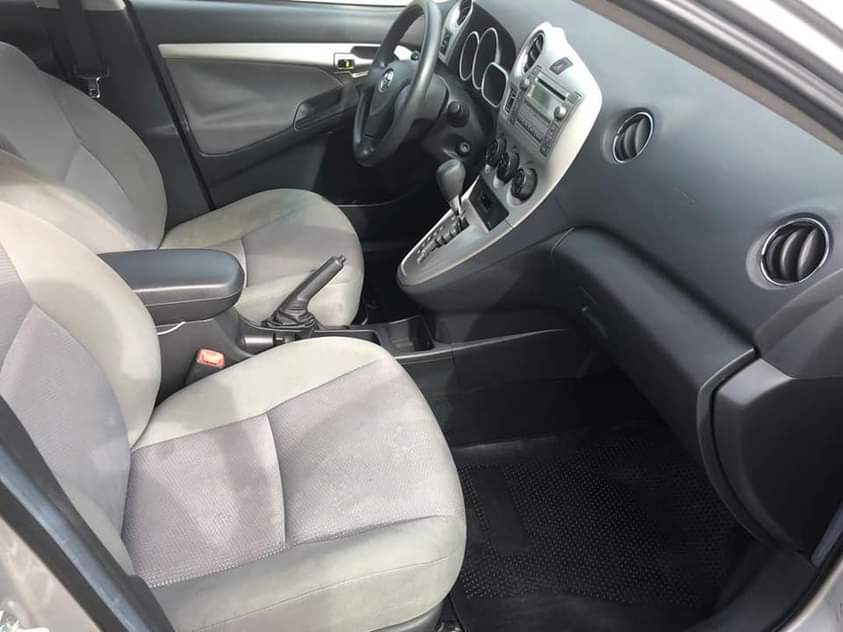A picture of Toyota Matrix 08063194033