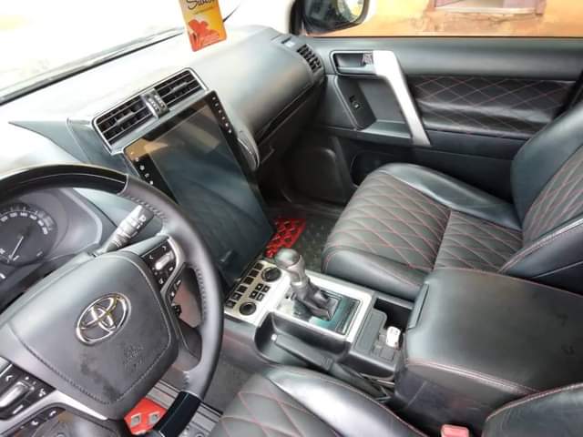 A picture of Toyota Prado