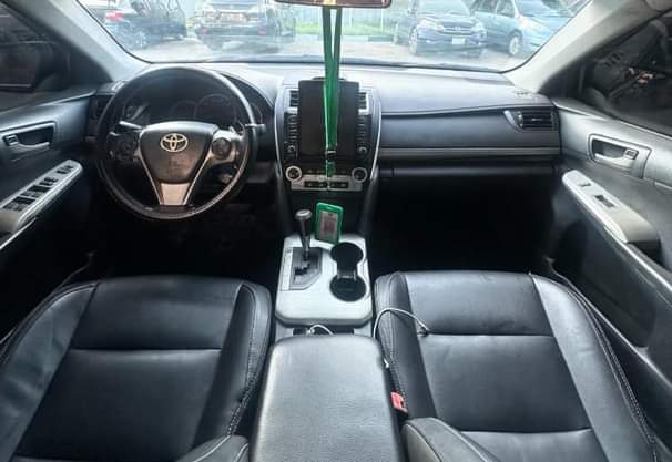 A picture of 2012 TOYOTA CAMRY SPORT registered i4 engine reverse camera leather