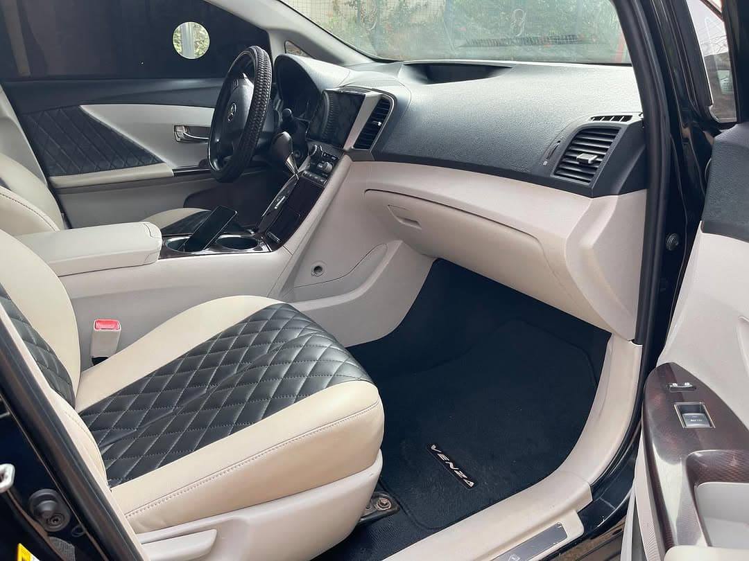 A picture of Super pimped 2011 venza Location is kaduna Price is 12m