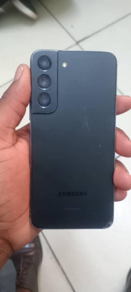 samsung s22